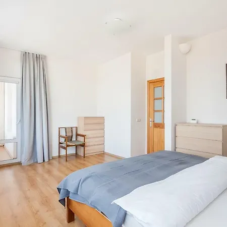 With The Best View In By Urban Rent Wilna